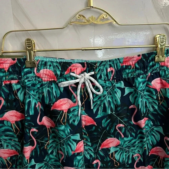 Swim Trunks Flamingos Print 7" Inseam Built-In Mesh Brief Side Pockets UPF 50+ - Picture 3 of 9